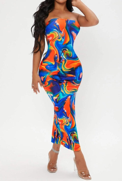 Printed Hip Hugging Strapless Slim Fit Dress