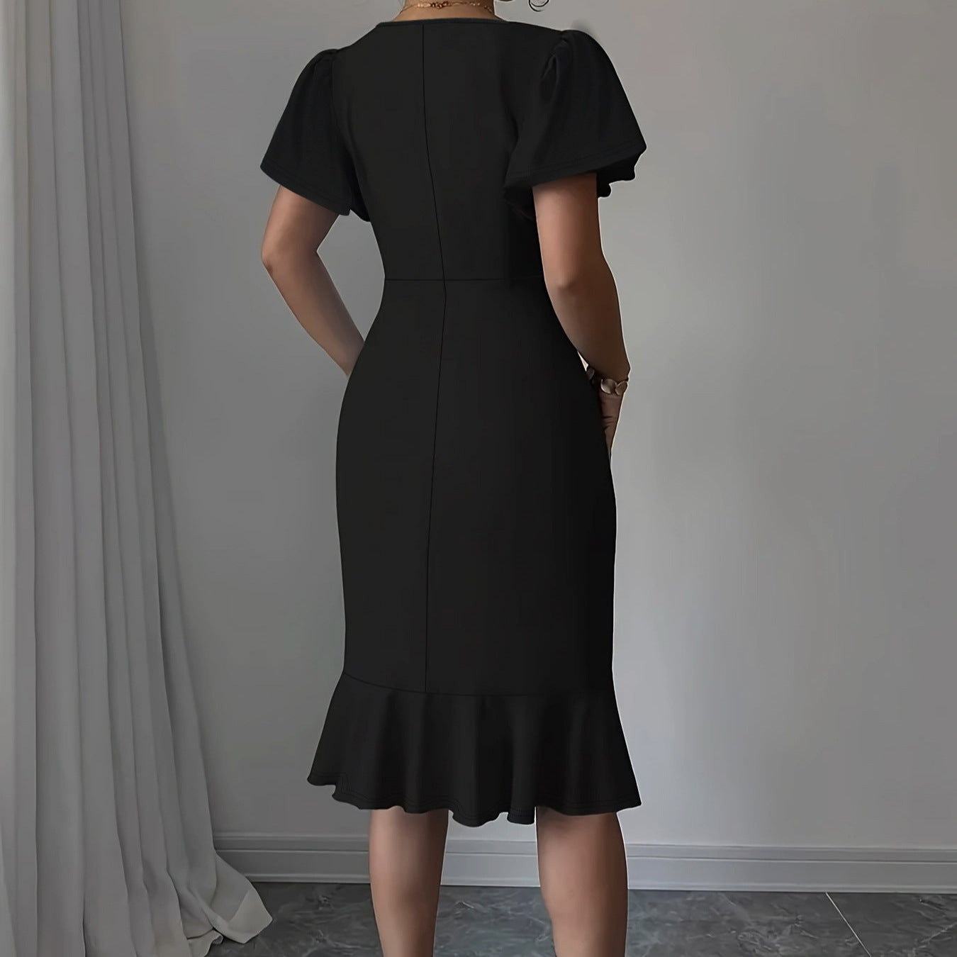 Fashionable Elegant Round Neck Ruffled Hem Mid Length Dress