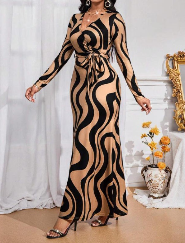 V-Neck Geo-Metric Designed  Long Sleeve Maxi Dress